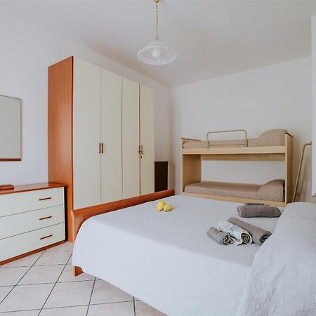 Il Giardino Dei Limoni Apartment Polvica Luaran gambar