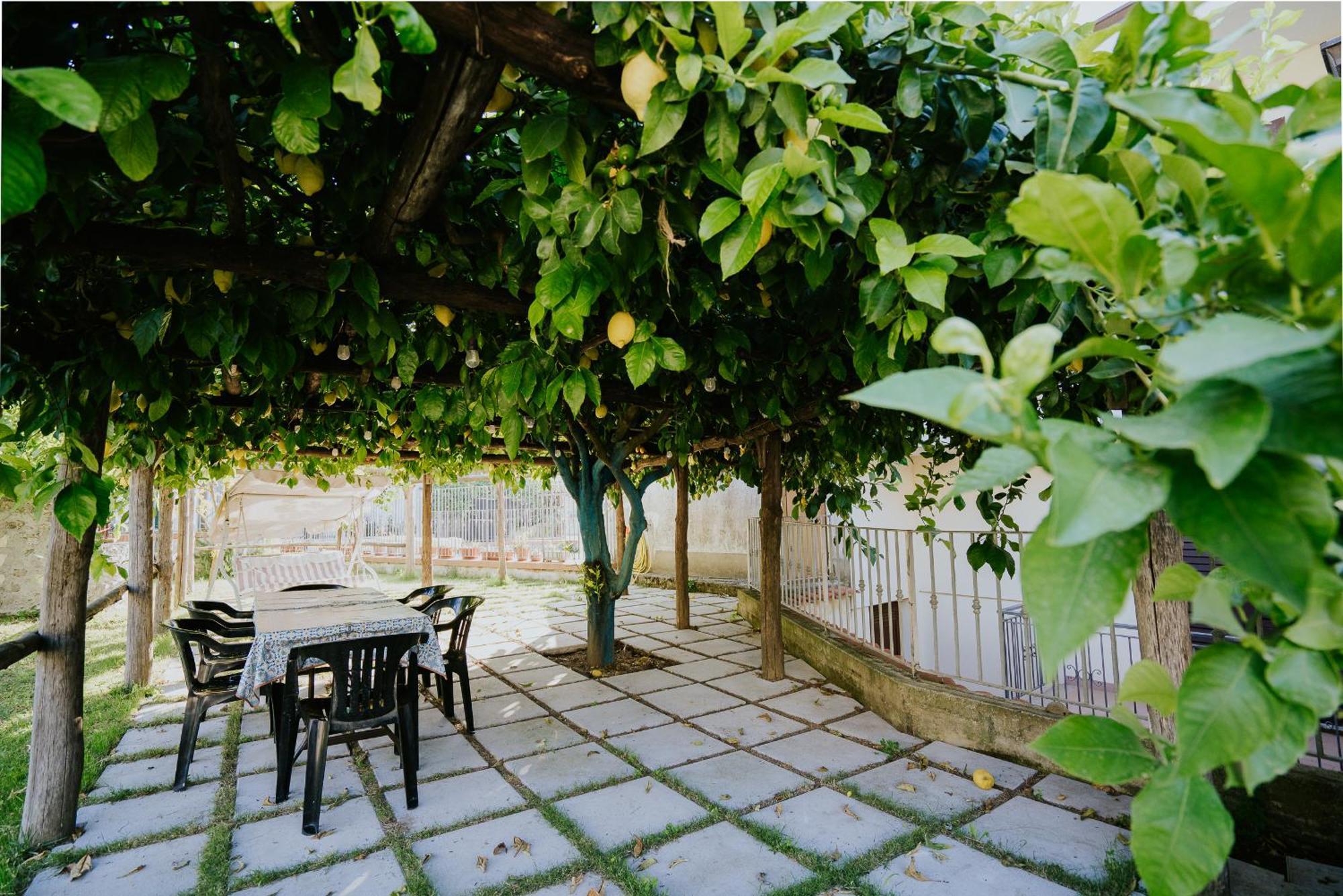 Il Giardino Dei Limoni Apartment Polvica Luaran gambar